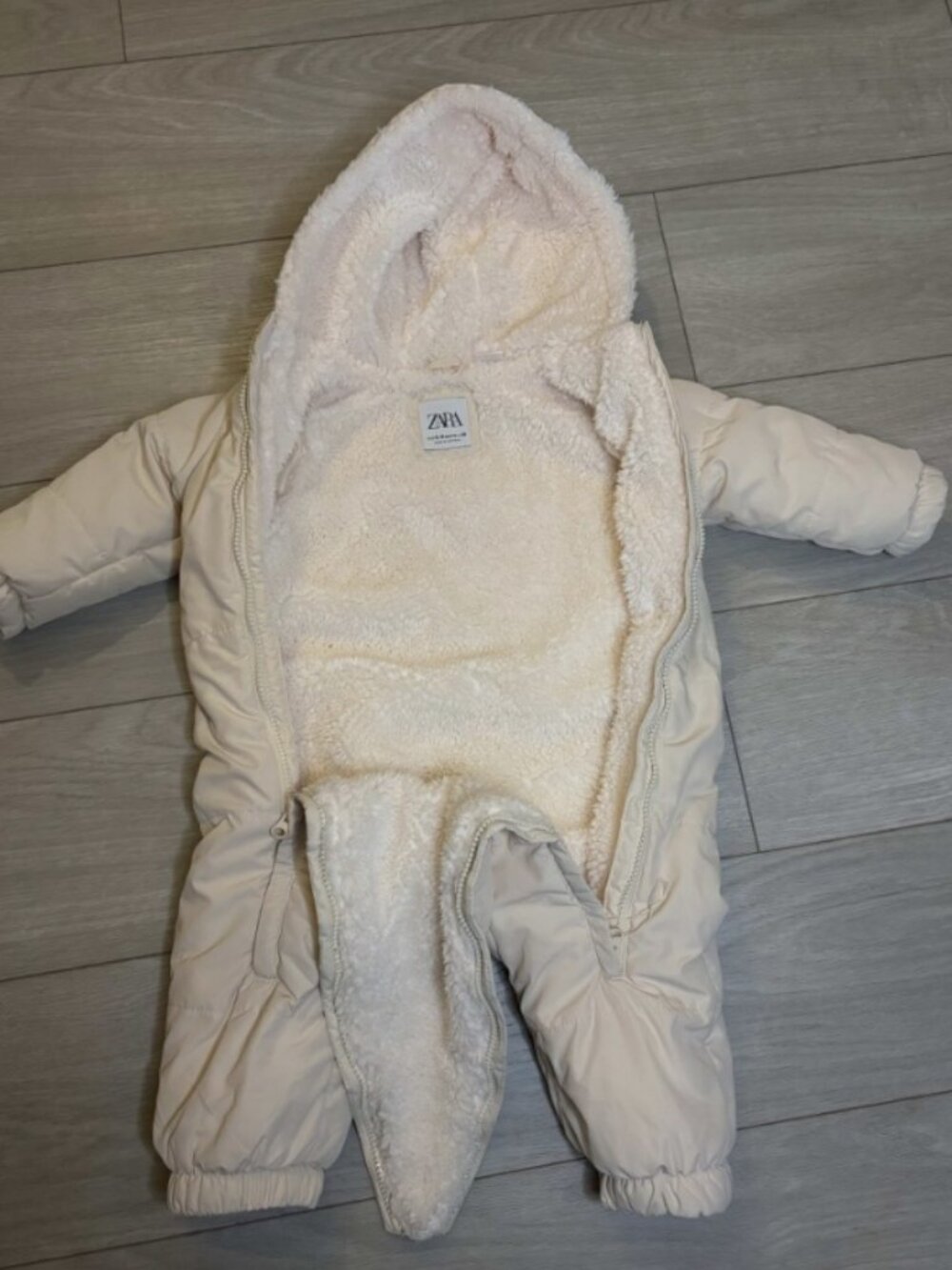 Zara Baby Neutral Hooded Puffer Snowsuit 12-18 Months Like New - Picture 3 of 9